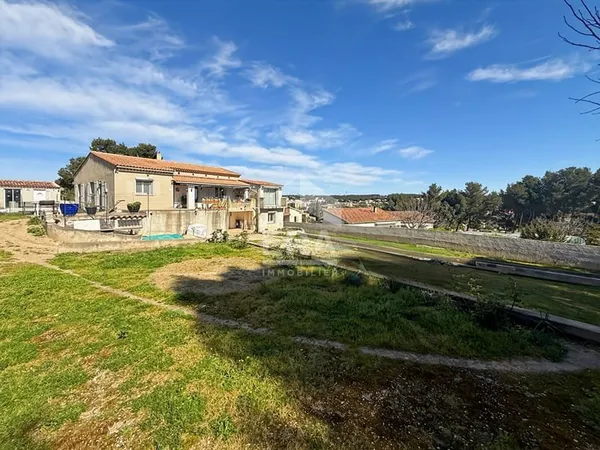 Maison 7 pièces 174 m²