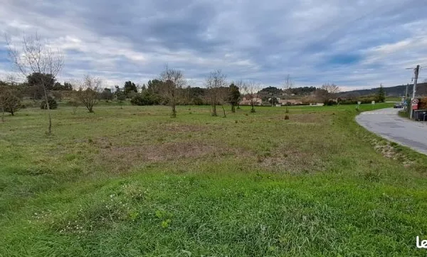 Terrain 5200m²