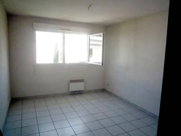 Studio 1 pièce 20 m²