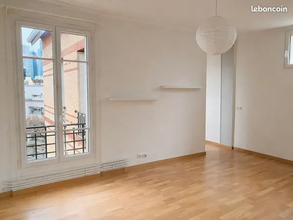 ✨ À louer - 3 pièces lumineux à deux pas de La Défense (colocation possible)