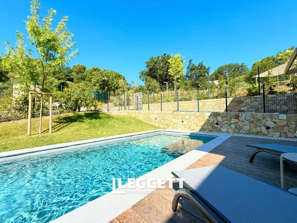 Maison 4 pièce(s), MOUGINS