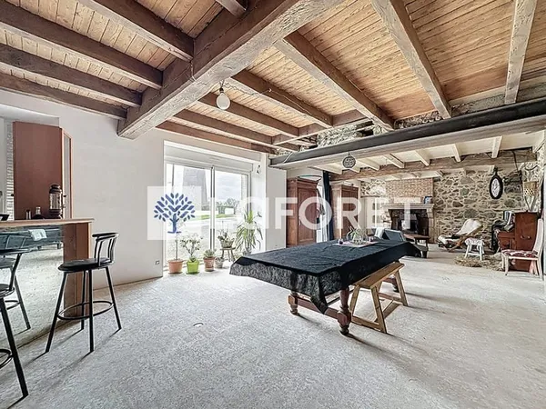 Maison La Chapelle Saint Laurent 228 m2