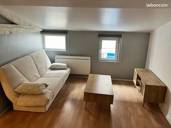 Studio T1 bis hypercentre Saint Dizier