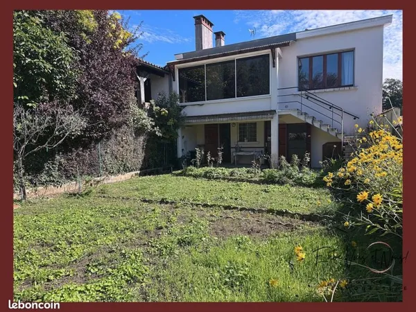 Maison 5 pièces 160 m²