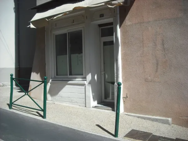 Immeuble de 144m² composé de 2 appartements loués