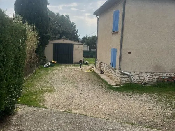 Hangar de stockage à louer