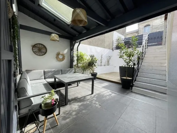 MAISON 139 M2 BARRIERE DE BEGLES