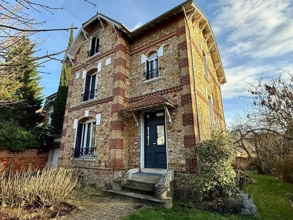 Maison 8 pièces 160 m²