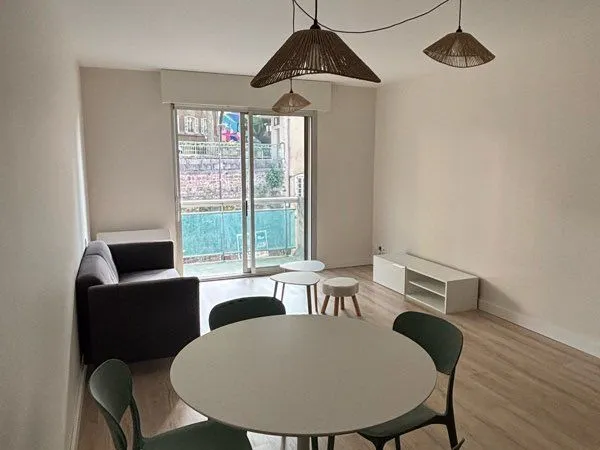 Appartement meublé avec balcon