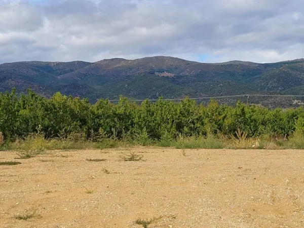 Terrain 400 m²
