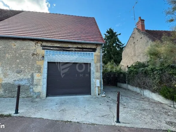 Bâtiment 2 pièces 84 m²