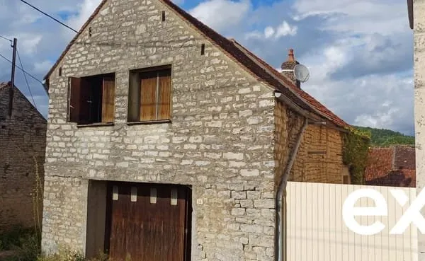 Maison de village à rénover 82 m2 habitable