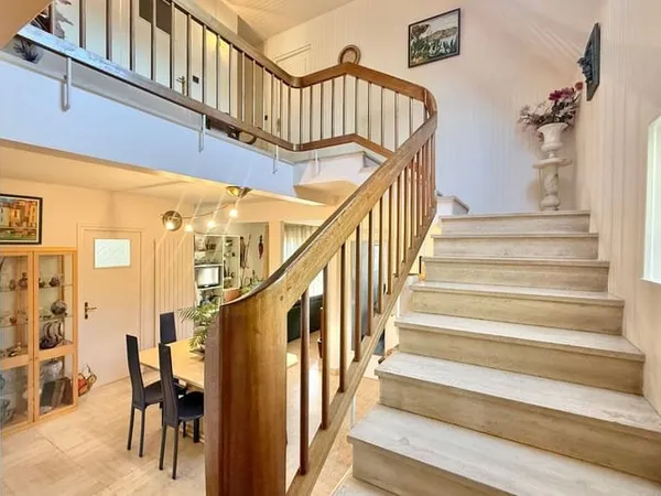 Maison 8 pièces 135 m²