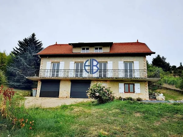 Maison 5 pièces 181 m²