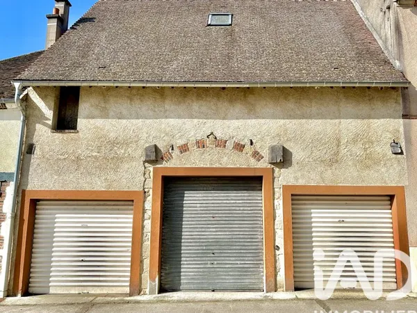Parking 129 m²