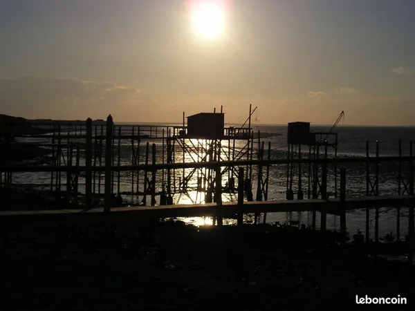 Colocation près de La Rochelle dans village bord de mer