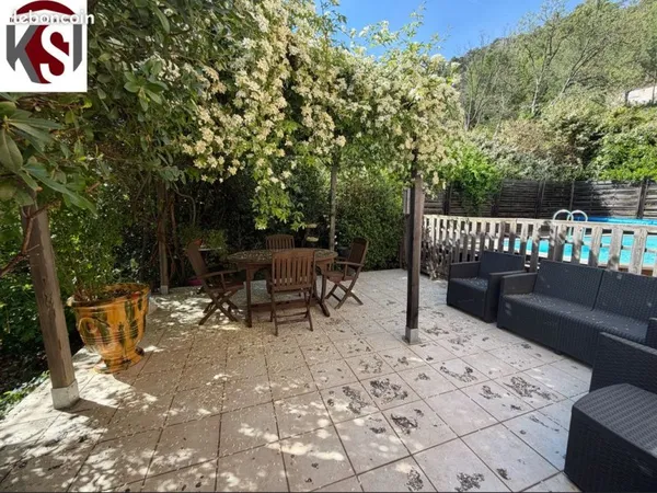 Villa 4 pièces 98 m²
