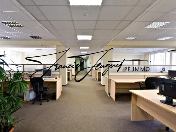Annecy - Vente murs d'un local professionnel 114 m2