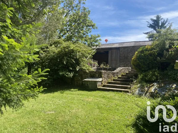 Maison 4 pièces 248 m²