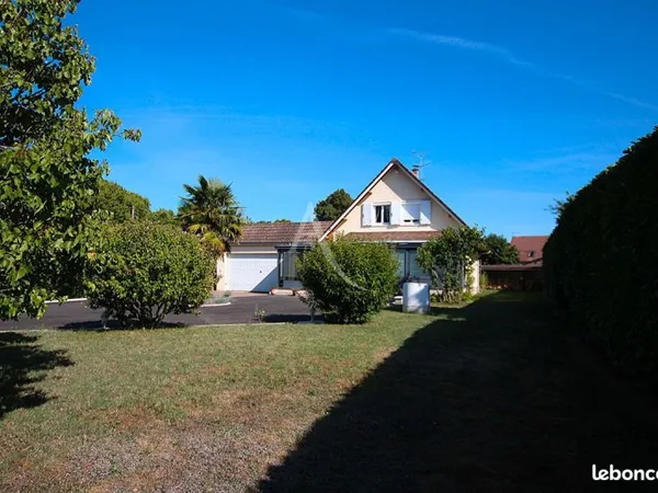 Maison 5 pièces 130 m²