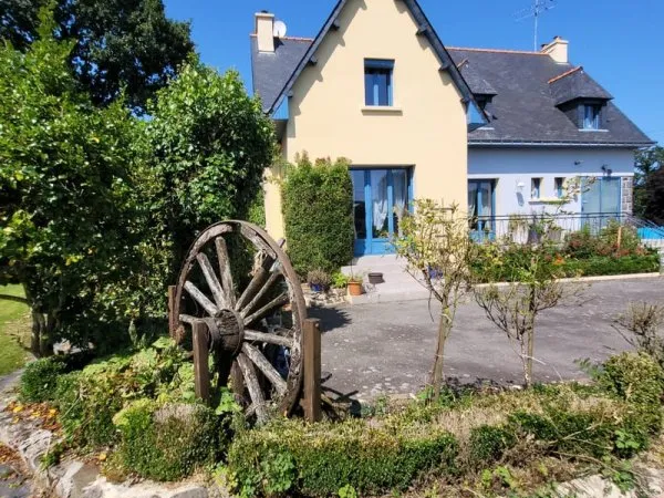 Très Belle Propriété, sans Travaux, au calme, dans bel envir