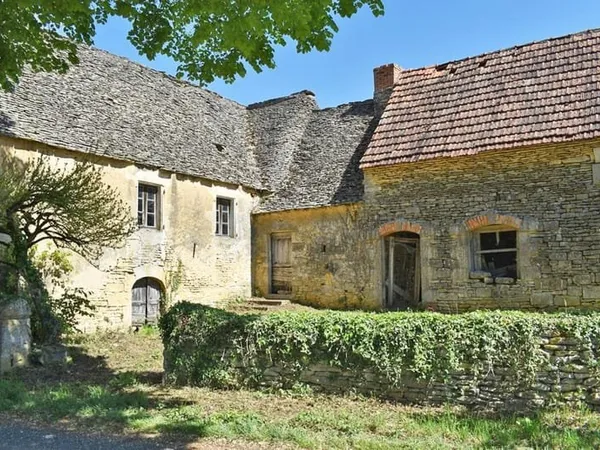 Corps de ferme Archignac 4 pièce(s) 80 m2