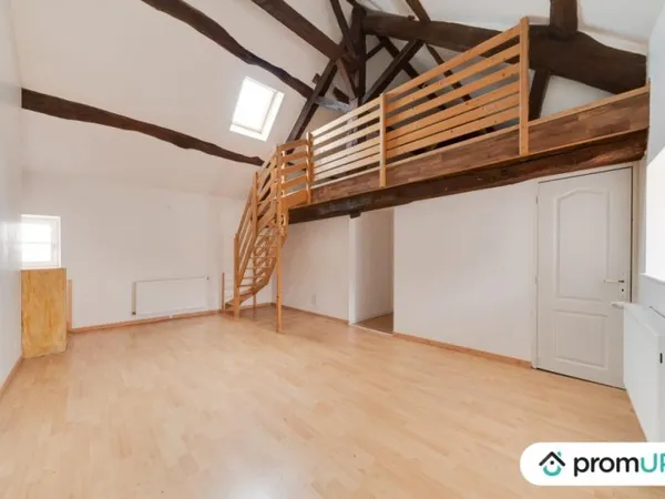 Appartement de caractère dans l'ancien presbytère de Neufchâteau - Idéal famille ou investisseur !