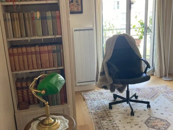 Loue chambra étudiante avec salle d'eau et wc privatif dans appartement en résidence standing avec j