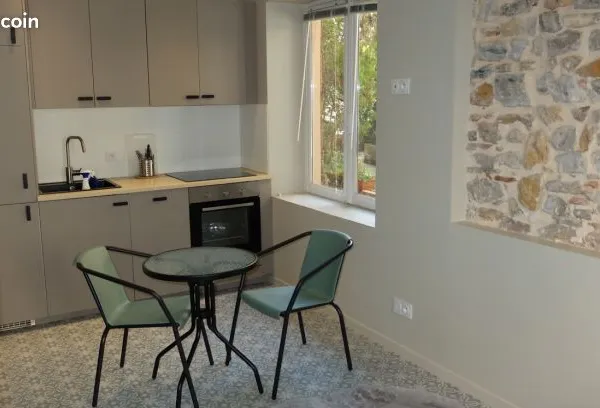 Studio 23m² Croix-Rousse entièrement meublé