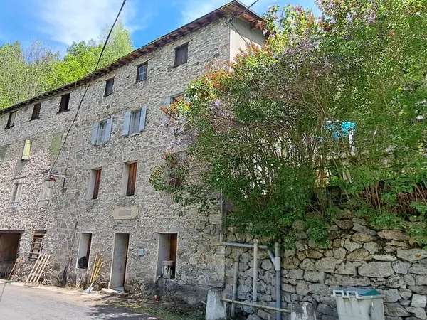 Maison165 m² avec garage et jardin + duplex - à réhabiliter A REHABILITER ENTIEREMENT