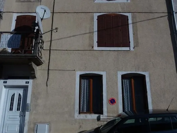 Maison avec 2 logements