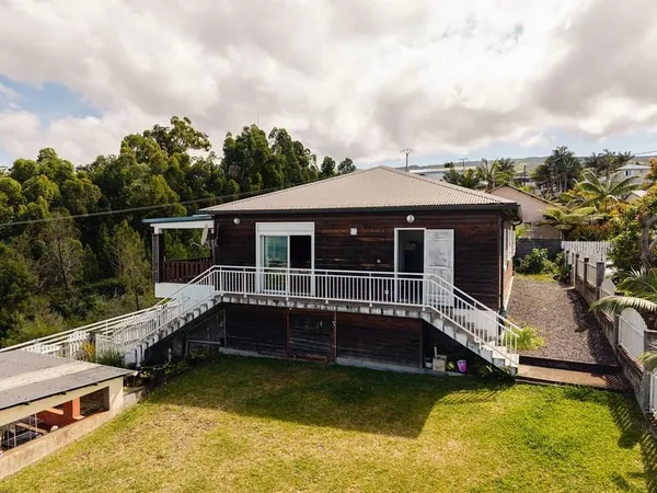 A VENDRE Villa de 107m2 vue imprenable - Petit Tampon