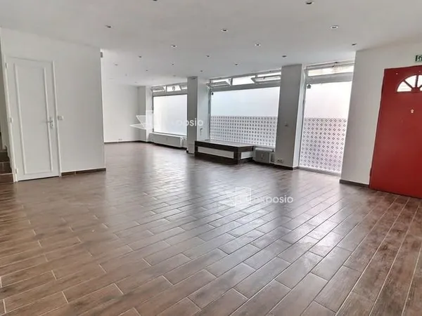 Bureau 100 m²