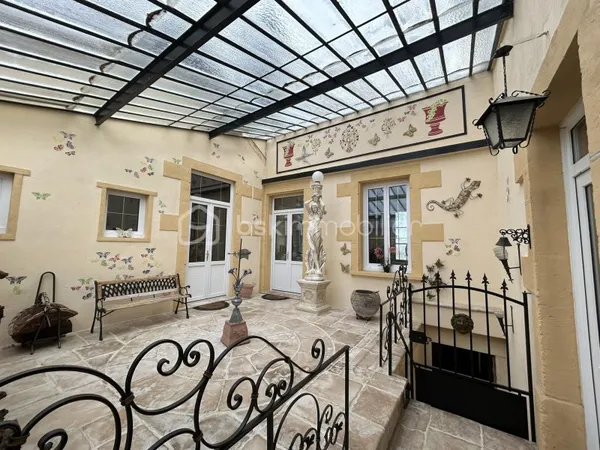 Maison 12 pièces 180 m²