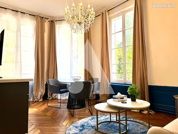Studio 1 pièce 24 m²