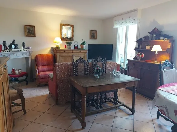 Dpt Rhône (69) Viager occupé à vendre à Brignais, appartement 67 m²