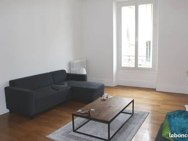 Appartement 2 pièces 64 m²