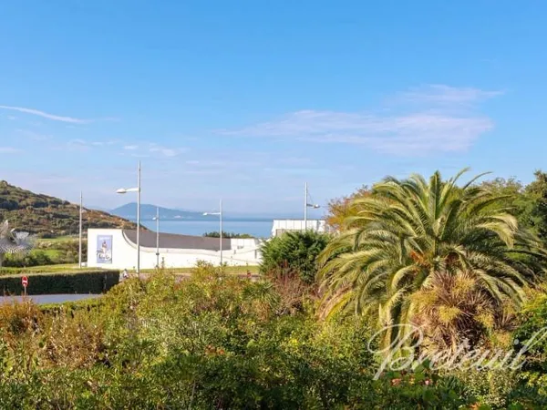 Maison 5 pièces 140 m²