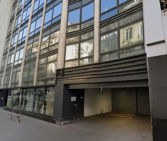 Place de parking pour deux-roues - rue de Clichy, 75009