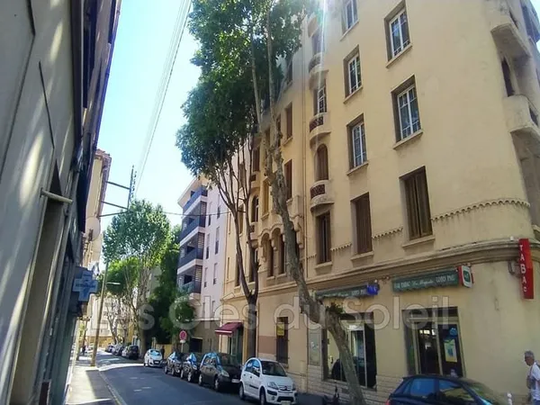 Appartement 1 pièce 27 m²
