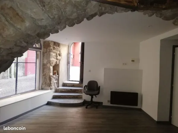 Local commercial