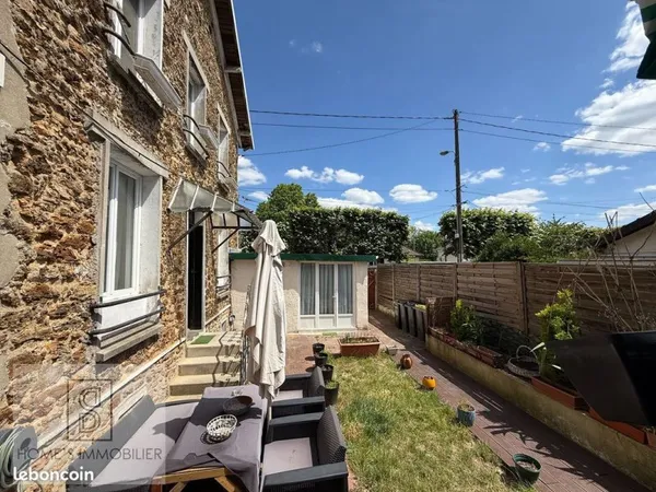 Maison 7 pièces 90 m²