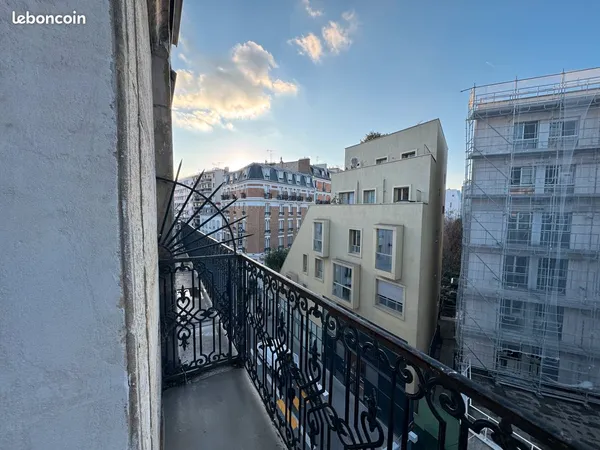 Porte d'Orléans 2 pièces 31m2 + BALCON