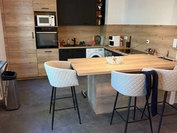 Appartement T3 meublé 80 m² - Centre-ville Privas - Lumineux avec balcon