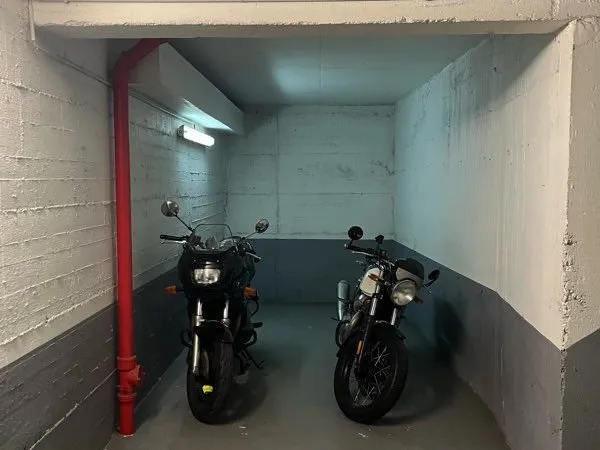 Location place de parking pour moto scooter 61 Rue Labrouste 75015