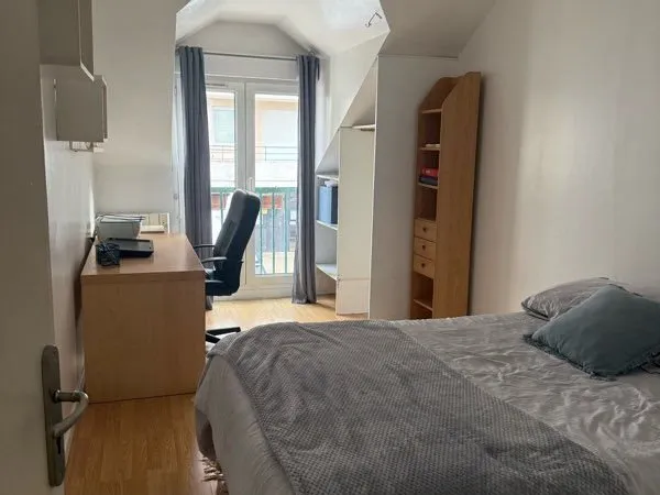 Collocation FILLES maison avec terrasse