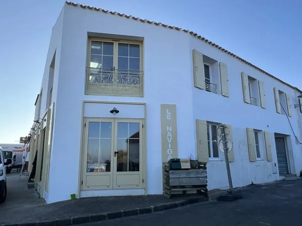 Commerce 140 m²