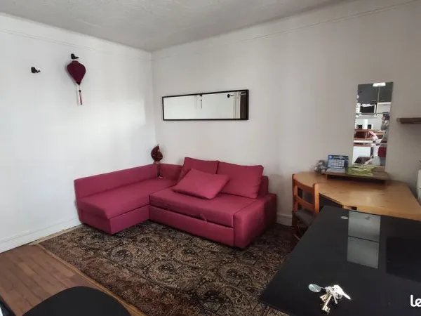 STUDIO 21m2 à Cachan
