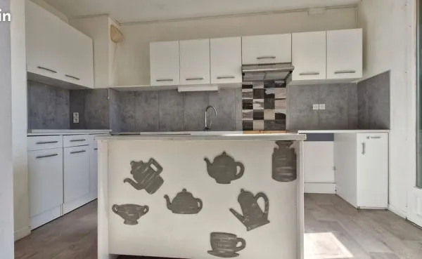 Appartement T dans residence au calme