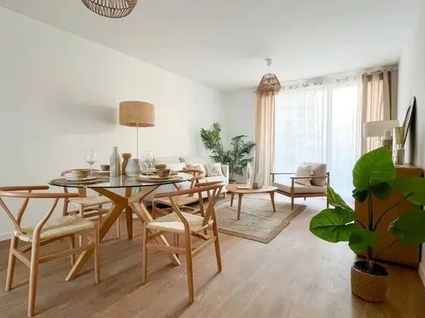 Appartement 4 pièces 81 m²